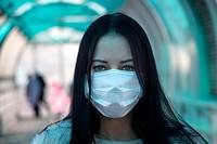 Wearing a mask against coronavirus